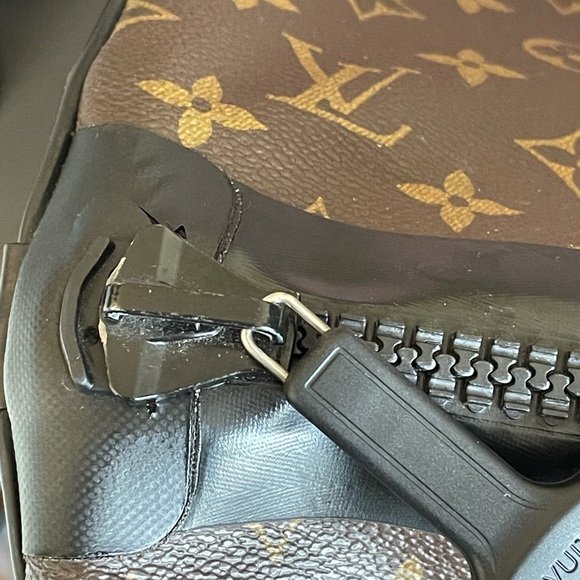 RARE LV Keepall 55 Bandoulière 100% Waterproof - Picture 9 of 11